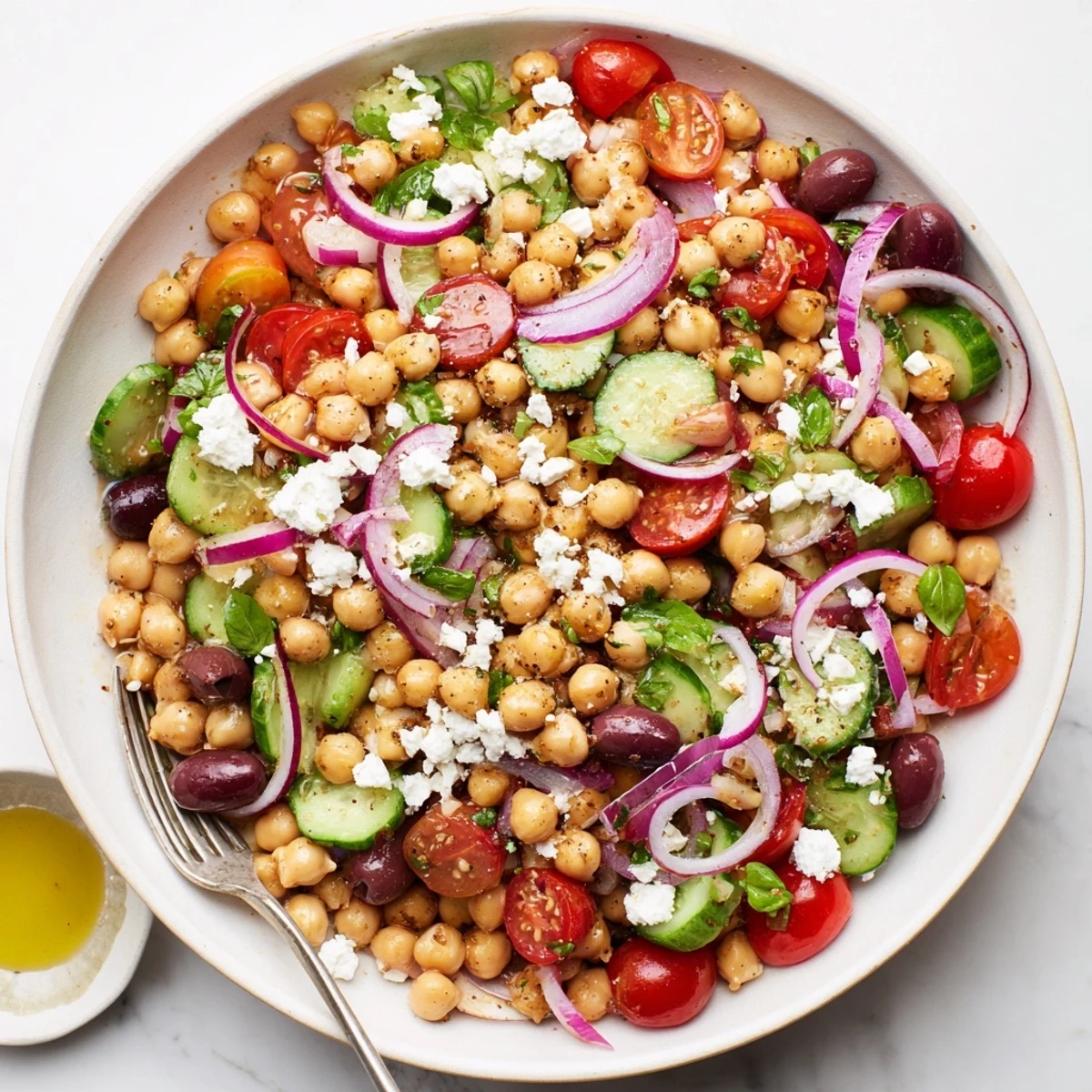 Mediterranean Chickpea Tomato Basil Salad